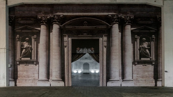 edoardo-tresoldi-i-ekthesi-toy-sacral-oramatizetai-ta-kastra-ton-eygenon-psychon-toy-danti-33763