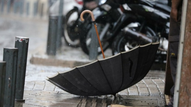 asteroskopeio-psychro-metopo-tha-diaschisei-ti-chora-me-ischyres-vroches-31572