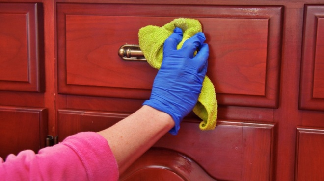 emmoni-me-to-katharisma-syndeetai-me-to-agchos-kai-apotelei-endeixi-psychanagkastikis-diatarachis-85739