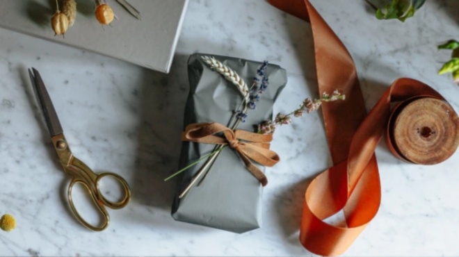 eortologio-poioi-giortazoyn-simera-paraskeyi-12-noemvrioy-12103