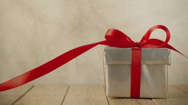 eortologio-poioi-giortazoyn-tin-pempti-25-noemvrioy-101580