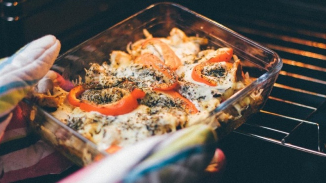 mpekri-meze-eykolo-kai-pentanostimo-mezedaki-poy-kaneis-den-mporei-na-antistathei-56860