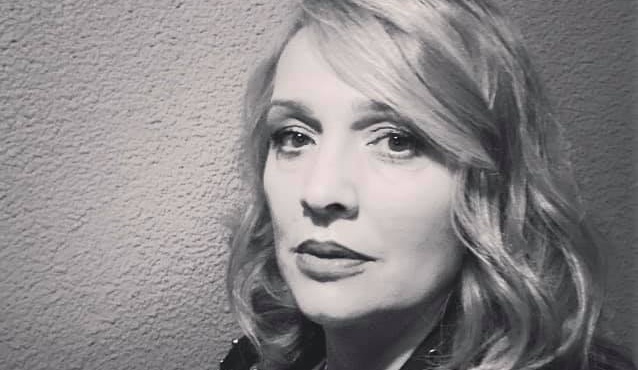 niki-pallikaraki-oi-dyskolies-poy-antimetopize-i-mama-moy-ta-teleytaia-chronia-me-to-soma-tis-kai-sto-telos-me-ti-mnimi-tis-me-eferan-poly-konta-tis-25182