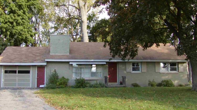 agorase-spiti-poy-emeine-akatoikito-gia-50-chronia-kai-i-koyzina-toy-einai-pio-stilati-kai-sik-apo-oles-tis-simerines-73639