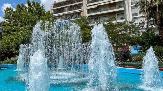 sintrivania-athinas-anavionoyn-os-mikres-oaseis-drosias-kai-poloi-elxis-68045