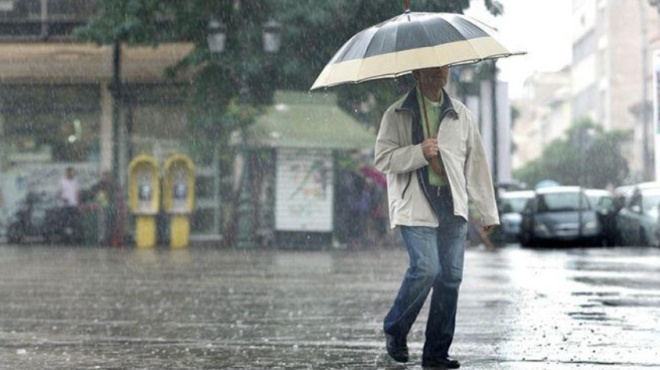 trelathike-o-kairos-simera-vroches-kai-kataigides-me-40aria-stin-ellada-87378