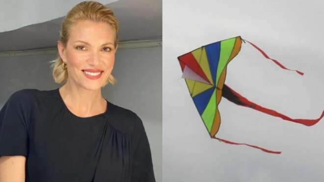 viky-kagia-fotografise-ta-paidia-tis-ligo-prin-pane-na-petaxoyn-toys-chartaetoys-toys-106594