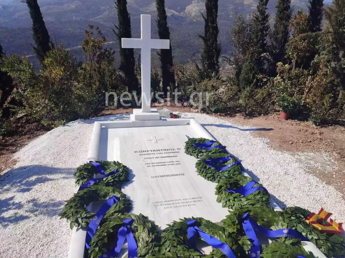 Μνημόσυνο για τον τέως βασιλιά Κωνσταντίνο