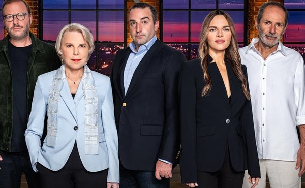 ithopoios-toy-amp-8220-deligianneioy-parthenagogeioy-amp-8221-pige-sto-dragons-den-alla-efage-amp-8220-akyro-amp-8221-gia-tin-prototypi-efeyresi-124848