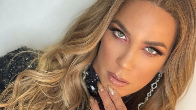 tha-pas-ston-ofthalmiatro-to-xespasma-tis-katerinas-stikoydi-se-osoys-scholiazoyn-ta-kila-tis-126231