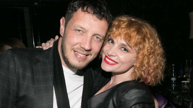 diazygio-vomva-chorisan-eleonora-zoyganeli-amp-8211-spyros-dimitrioy-3-chronia-meta-ton-gamo-toys-amp-8211-ti-synevi-125766