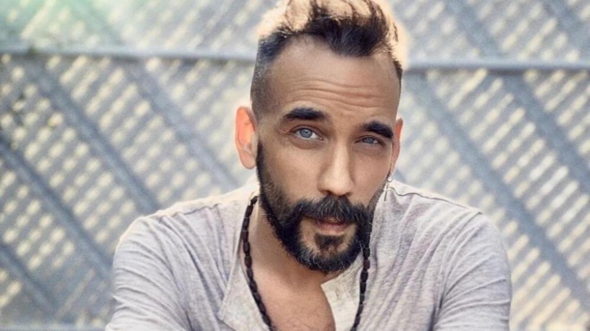 panos-moyzoyrakis-gia-proti-fora-mpampas-egkyos-i-30chroni-farmakopoios-syntrofos-toy-mariloy-kozari-126770