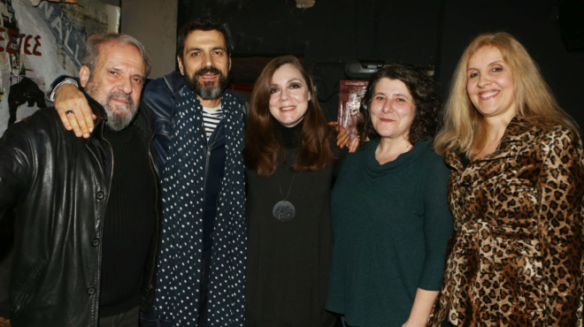 ligoi-gnorizan-tin-alitheia-o-monachikos-golgothas-tis-tileoptikis-amp-8220-ntoritas-amp-8221-i-skliri-diagnosi-amp-038-o-thanatos-sta-49-127314