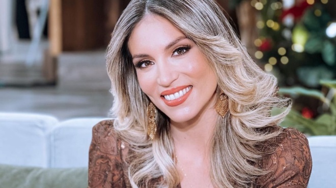 amp-8220-einai-adianoito-ayto-poy-symvainei-amp-8221-den-antexe-kai-amp-8220-lygise-amp-8221-i-athina-oikonomakoy-ston-aera-tis-ekpompis-123123