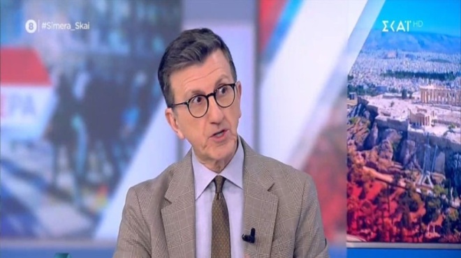 ekraze-ton-mikroytsiko-apeiloyse-i-kainoyrgioy-xemprostiazei-ton-portosalte-sti-fora-to-tilefonima-poy-tis-ekane-131673