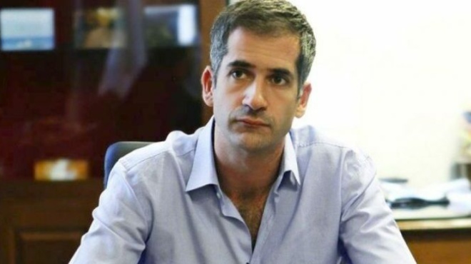 tremei-o-mpakogiannis-toy-esteilan-apeilitiki-epistoli-me-sfaira-apo-45ari-opos-eichan-skotosei-ton-paylo-128585