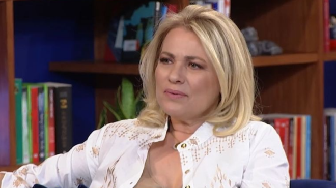 ypoklinetai-ston-20chrono-andrea-i-mariana-toymasatoy-eycharisto-toys-goneis-soy-se-anastisan-palikari-128705