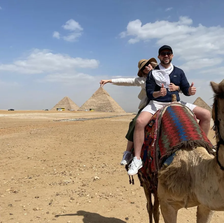 Η Καλομοίρα στο Κάιρο 