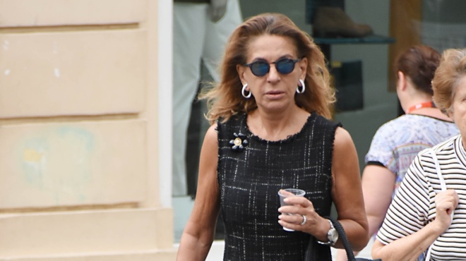 moydiase-i-olga-tremi-i-antidrasi-tis-otan-akoyse-osa-eipe-o-mikroytsikos-se-kaki-katastasi-i-dimosiografos-134858