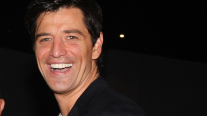 amp-8220-i-chara-amp-038-i-sygkinisi-moy-den-kryvontai-amp-8221-paneytychis-o-royvas-to-anakoinose-me-ena-vinteo-amp-038-trelane-to-diadiktyo-135065