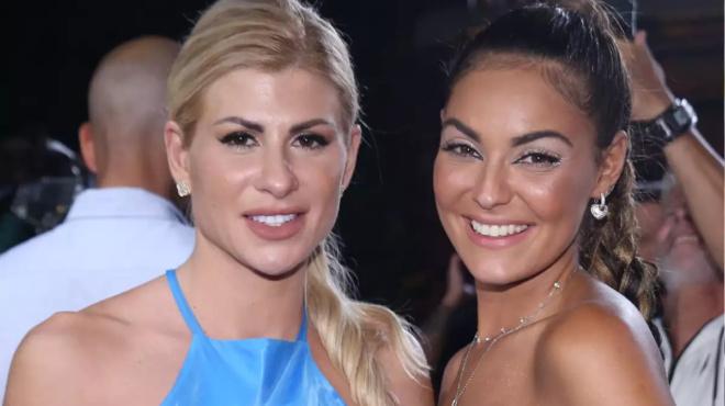 apo-kollites-dyo-xenes-eyrydiki-amp-038-vrisiida-amp-8220-den-itan-pragmatiki-filia-ego-den-xepoylithika-gia-ena-paichnidi-amp-8221-135517