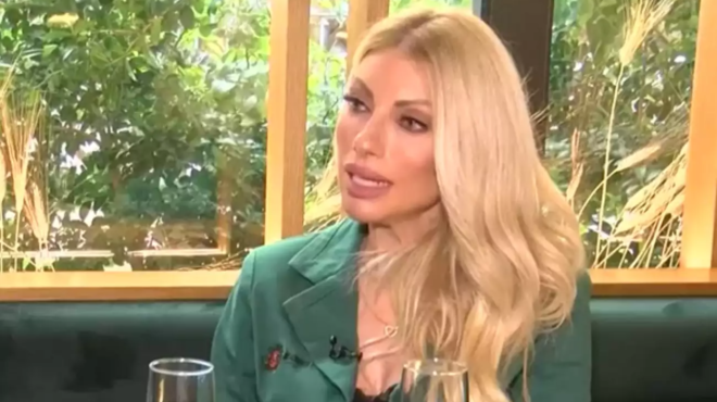 elena-gkrekoy-poylisa-to-spiti-gia-na-spoydasei-o-gios-moy-mono-ayton-echo-sto-kosmo-134921