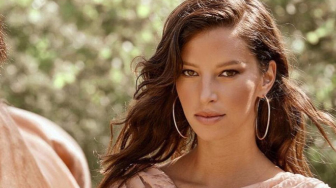 to-agchos-tha-einai-gia-panta-edo-i-chara-pappa-exomologeitai-gia-tin-psychologiki-tis-katastasi-135987