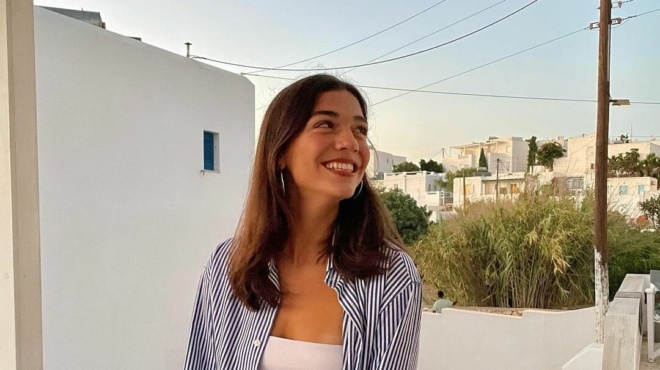 na-to-vinteo-poy-kanei-ton-gyro-toy-diadiktyoy-chamos-me-melina-nikolaidi-kai-alexandro-polychroniadi-gymnazontai-mazi-136143