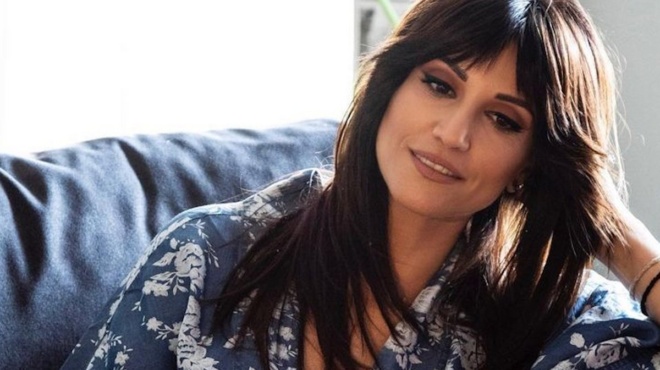 i-diaita-poy-allaxe-tin-zoi-tis-sofias-paylidoy-echase-18-kila-kovontas-mono-ena-fagito-poy-trome-oloi-136256