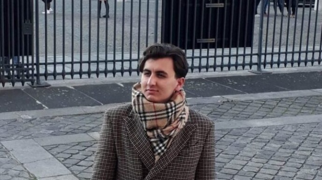 pige-gia-nero-sto-kylikeio-kai-skotothike-nekros-kai-o-gios-toy-kathigiti-toy-apth-taytopoiithike-i-soros-toy-128973