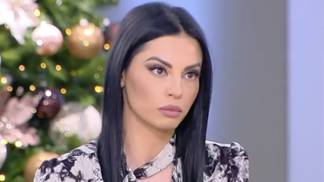 vazei-telos-stin-kariera-tis-i-dimitra-alexandraki-i-anakoinosi-sto-instagram-amp-038-i-apofasi-amp-8211-ayrio-einai-mia-kainoyrgia-mera-130538