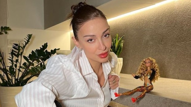 etsi-chanei-ta-kila-tis-egkymosynis-ayto-kanei-kathe-mera-i-eleni-foyreira-amp-038-echei-idi-kormara-1-mina-meta-ti-genna-130640