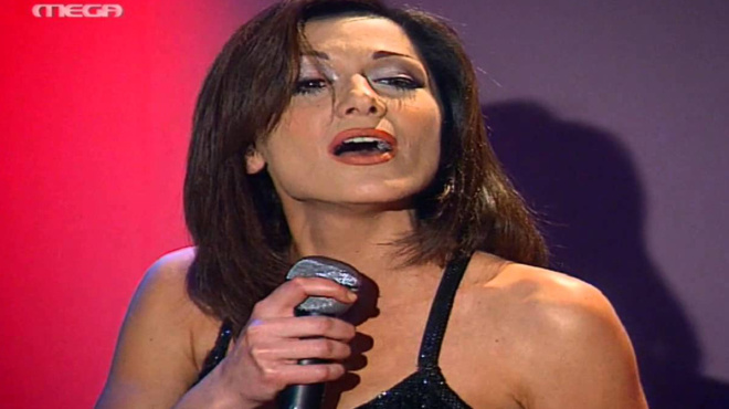 sa-na-tin-vlepoyme-to-amp-8217-99-stoys-dyo-xenoys-trelathikan-oi-thaymastes-tis-vandi-me-tis-fotografies-poy-anevase-134209