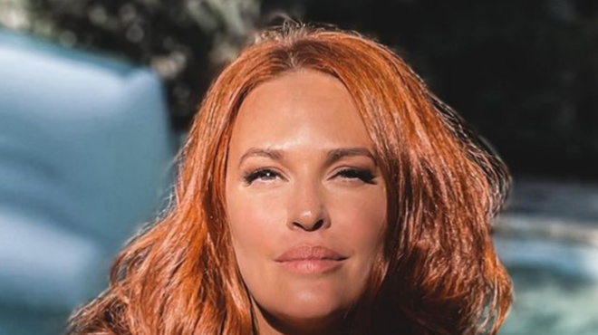 dyskolo-pascha-gia-ti-sissy-christidoy-i-apoleia-i-fotografia-apo-to-mnima-kai-to-minyma-gia-anastasi-141761