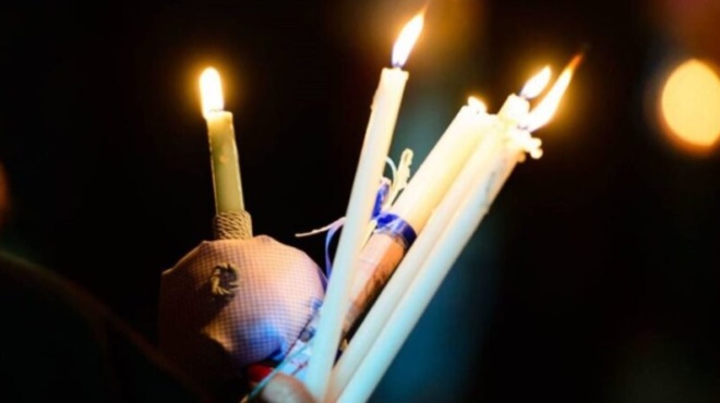 adianoito-mitera-edioxe-ton-nono-toy-gioy-tis-epeidi-toy-efere-lampada-apo-organismo-gia-karkinopathi-paidia-142001