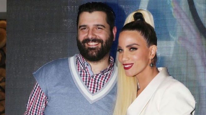 katerina-stikoydi-echei-omorfia-poy-moy-kovei-tin-anasa-i-erotiki-exomologisi-gia-ta-genethlia-tis-apo-ton-syzygo-tis-142014