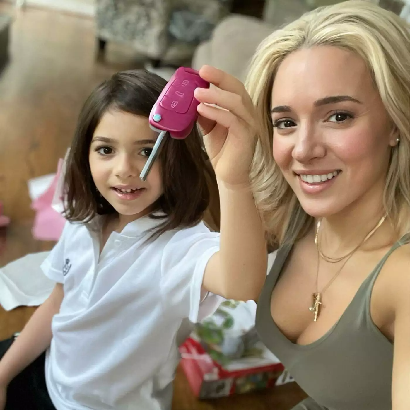 Καλομοίρα κόρη 