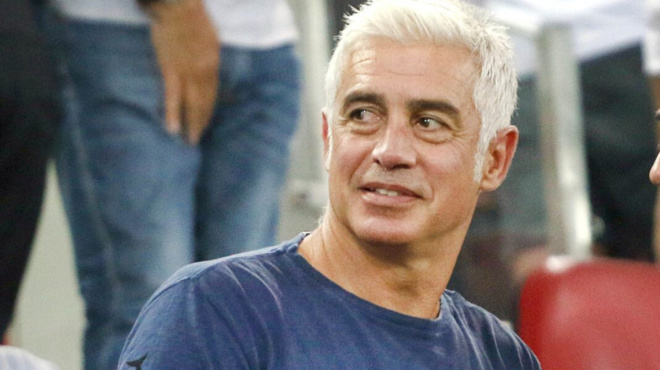 i-chara-poy-echeis-dosei-epistrefei-se-sena-to-megalo-doro-zois-gia-ton-antoni-nikopolidi-amp-038-i-apolyti-eytychia-144354