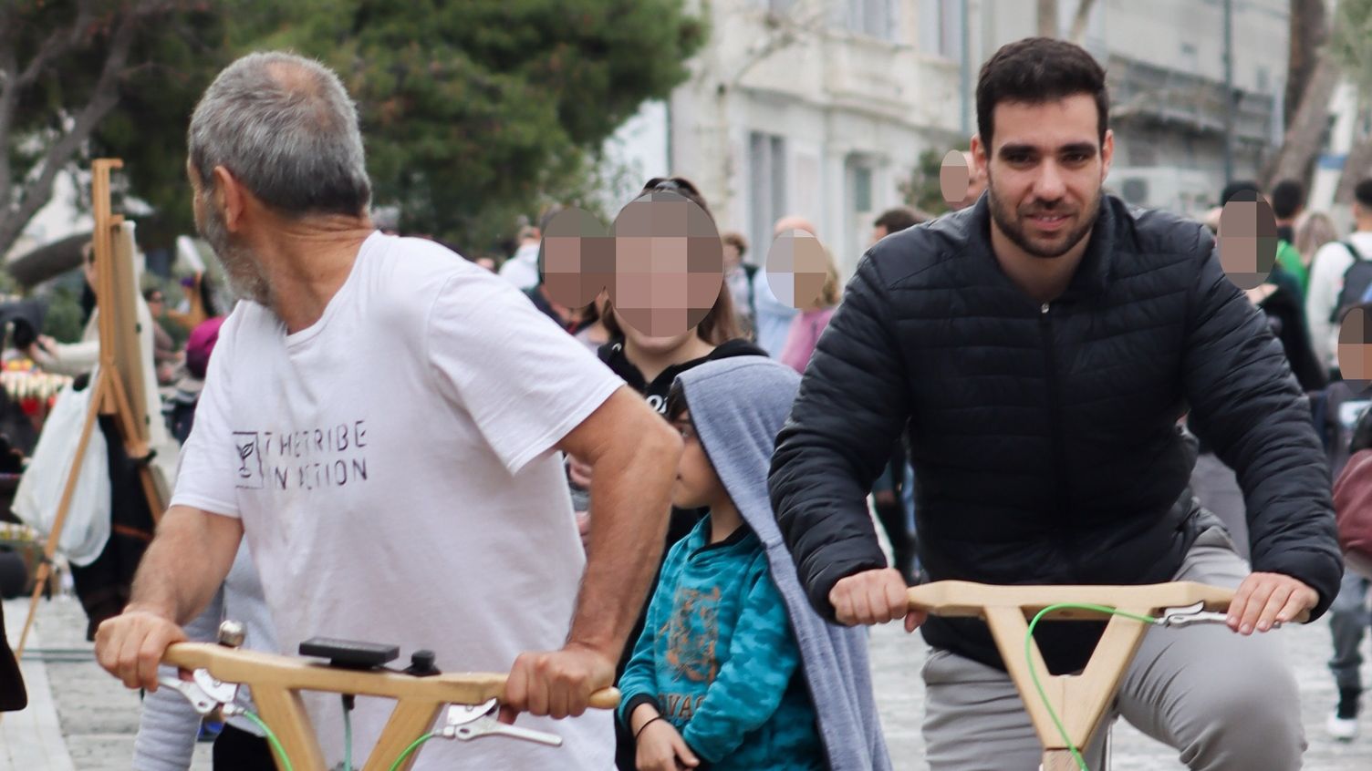 Πολ Ευμορφίδης βόλτα με το ποδήλατο 