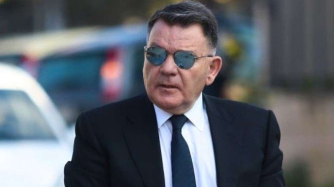 an-den-moy-zitisei-dimosios-syggnomi-tha-tin-minyso-amp-8220-kolafos-amp-8221-o-alexis-koygias-gia-sissy-christidoy-146222