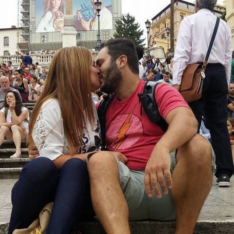 Ευτυχισμένοι Μαζί