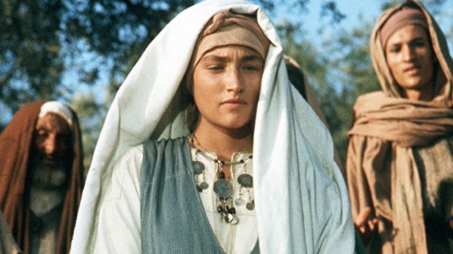 den-echei-kanei-oyte-mia-plastiki-i-panagia-toy-iisoy-apo-ti-nazaret-sta-72-paramenei-prosegmeni-kai-sik-140014