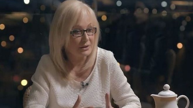 sygkinei-i-nikoloyli-gia-to-agnosto-oikogeneiako-drama-amp-8220-echo-chasei-ki-ego-ton-anipsio-moy-se-ilikia-10-eton-amp-8221-139140