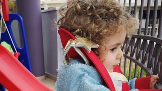 ekleise-ta-5-steketai-orthios-amp-038-svinei-ta-kerakia-sygkinisi-gia-ton-panagioti-rafail-to-amp-8220-eycharisto-amp-8221-ton-gonion-142176