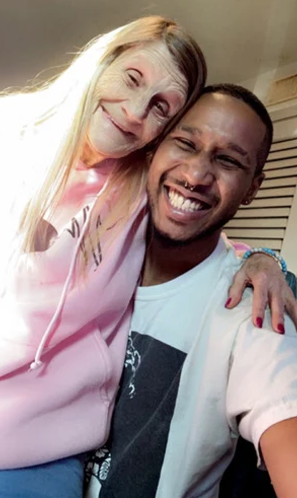 Ζευγάρι με διαφορά ηλικίας 