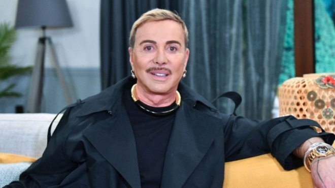 lakis-gavalas-aporo-pos-i-doykissa-nomikoy-evale-ayto-to-forema-stis-kannes-den-kanei-oyte-gia-pik-nik-152440