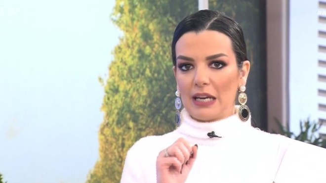 amp-8220-mayri-amp-8221-periodos-gia-ti-nikoletta-ralli-amp-8220-piga-se-psychiatro-pira-kai-farmaka-den-irthe-kaneis-spiti-na-dei-to-paidi-amp-8221-152599