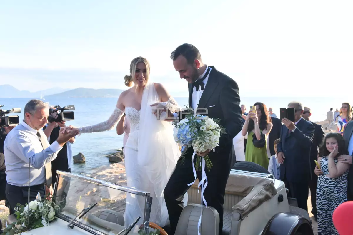 Γάμος Μουζουράκη