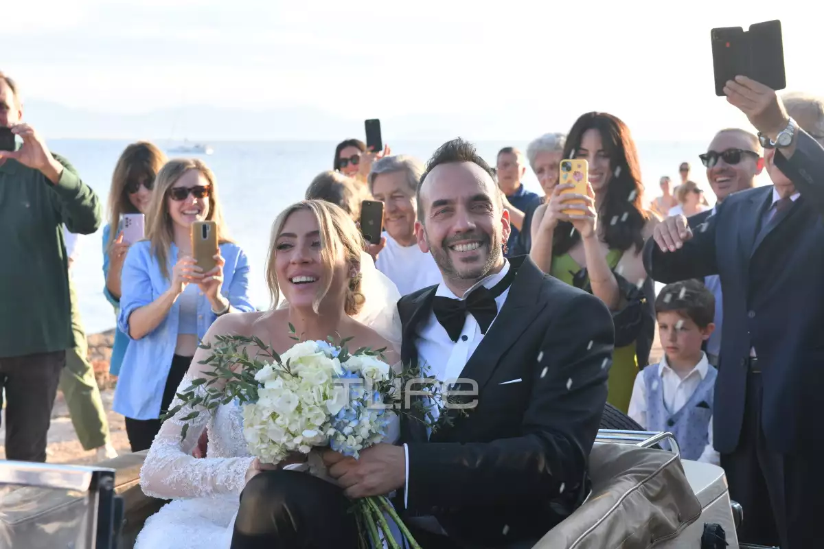 Γάμος Μουζουράκη