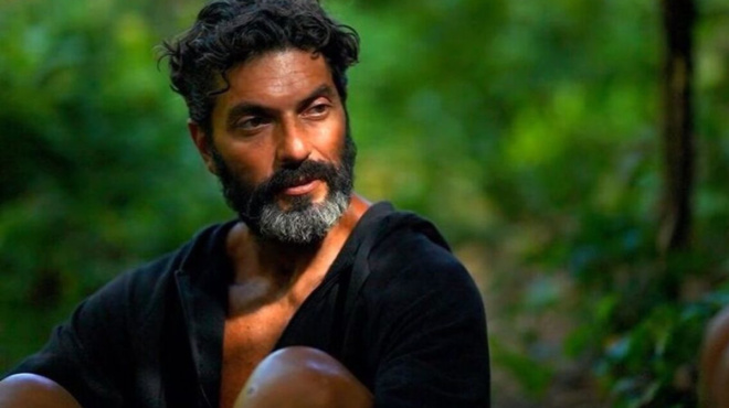 amp-8220-ton-martika-exo-apo-to-paichnidi-ton-sympatho-para-poly-ton-spyro-toy-survivor-den-mporo-na-ton-do-mprosta-moy-amp-8221-154575